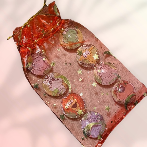 Set/8 𝑯𝒂𝒏𝒅𝒎𝒂𝒅𝒆 Zoo Animals Magnets Cabochons Gift! - Picture 10 of 13